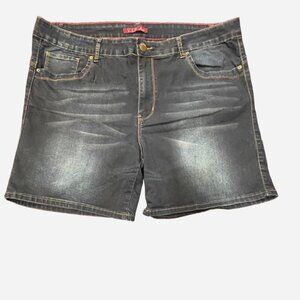 V.I.P. JEANS Dark Denim‎ Shorts Plus-Size 22W Blue 5-Pockets High-Rise 7" Inseam